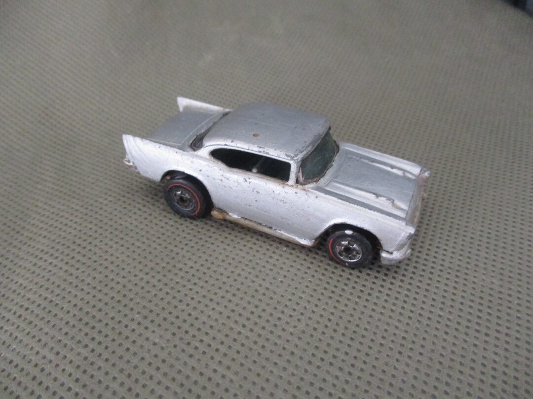 1976 Hot Wheels '57 Chevy Yellow & Red #SH 4 A 1976 Hot Wheels '57 Chevy Yellow & Red #SH 4 A