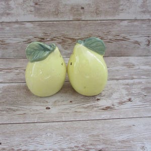 Vintage Lemon salt and pepper shakers 1980&#39;s yellow shakers Ceramic set of two Lemon figurines JanetJcrafts