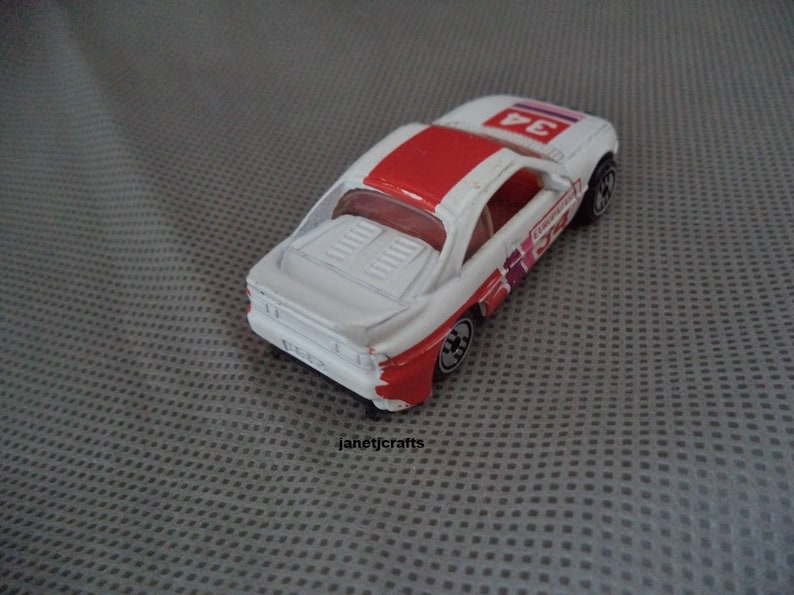 1990 Hot wheels White Hot wheels Vintage Hot Wheels 1990 Mattel diecast toy Number 34 race car