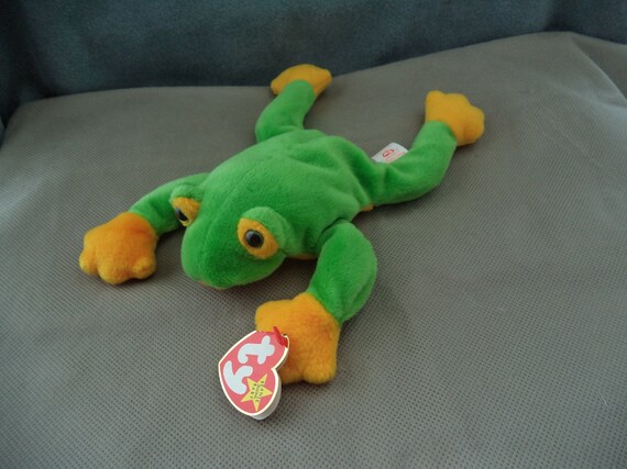Smoochy 1997 Ty Beanie Babie Green and Yellow 8in Frog 3up Boys Girls 4039 for sale online Smoochy 1997 Ty Beanie Babie Green and Yellow 8in Frog 3up Boys Girls 4039 for sale online