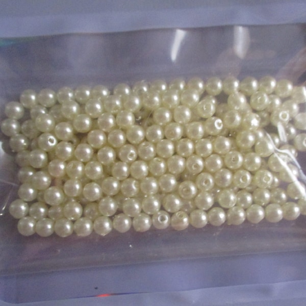 4mm Cream plastic beads Pearl 200 count small jewelry making crafting beads center hole JanetJcrafts