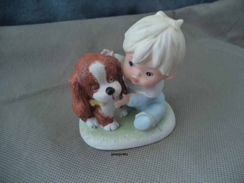 Boy figurine Spaniel puppy figurine Vintage Homco # 1424 1980/'s Figurine janetjcrafts