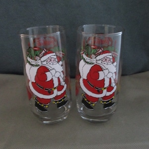Vintage 1984 McCrory Stores Inc. ,Santa glasses ,Set of two ,Coca-Cola Santa Claus Glasses ,Christmas cups, janetjcrafts
