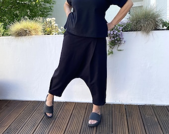 Chiller pants - sarouel pants made of summer sweat, black, ZWEIWERK