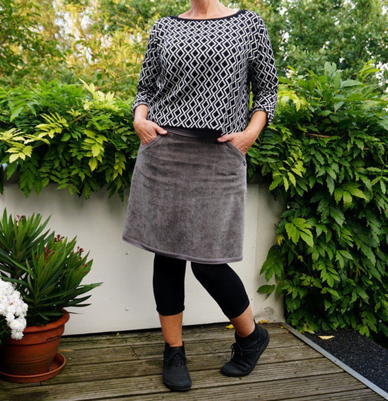 CORDROCK skirt The bordeaux-coloured fine cord ZWEIWERK
