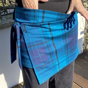 Cacheur checked wrap skirt made of Romanite jersey, ZWEIWERK image 6