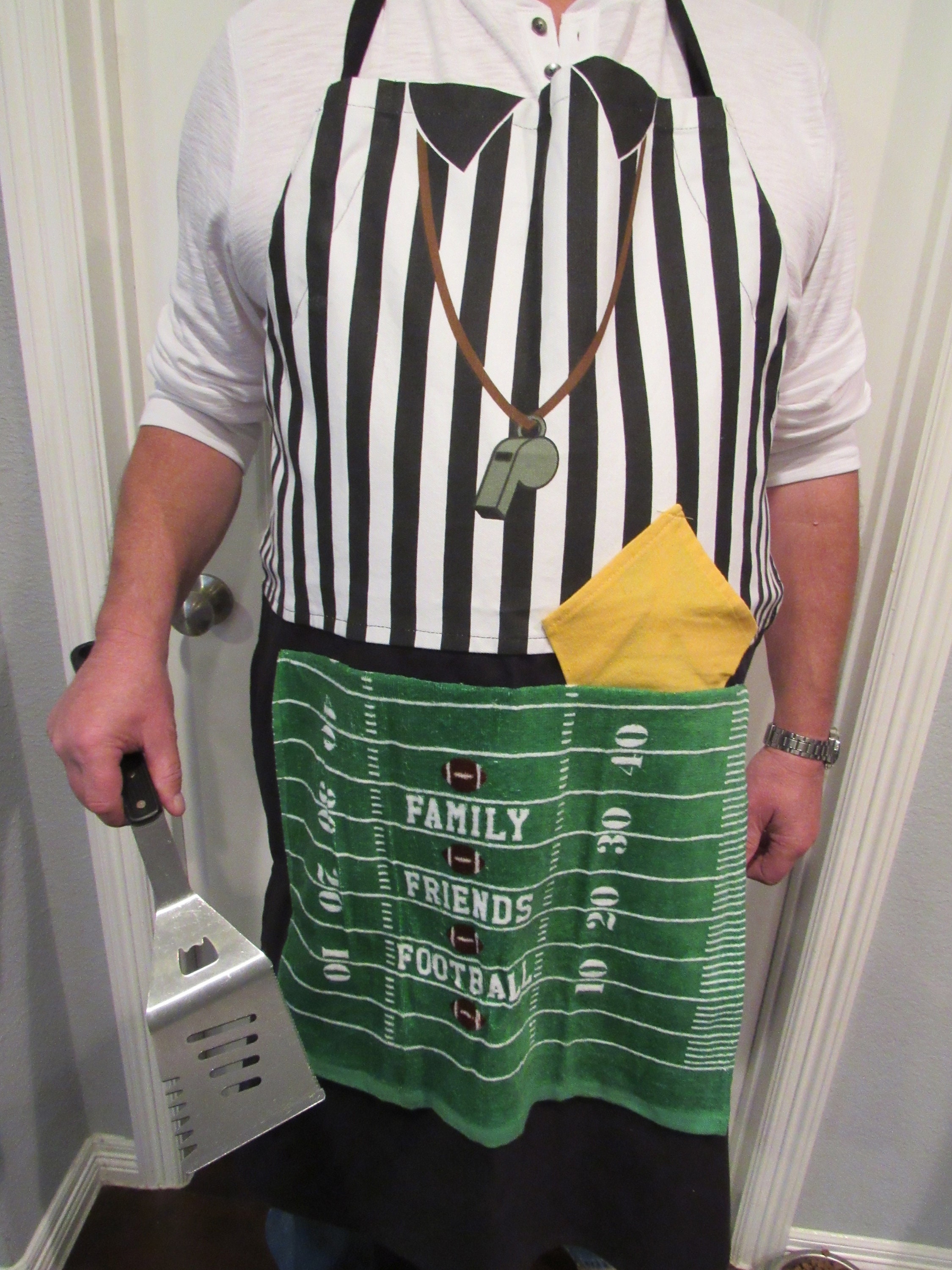 Barbeque penis apron pattern