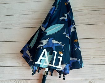 Paraguas de tiburón personalizado para niños
