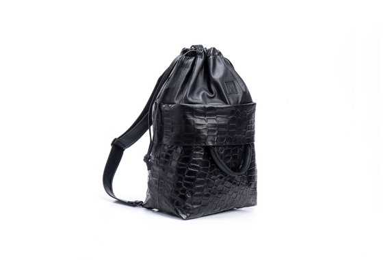 Luxury Textured Leather Bag for Women, Classic Bag Backpack  display picture 1