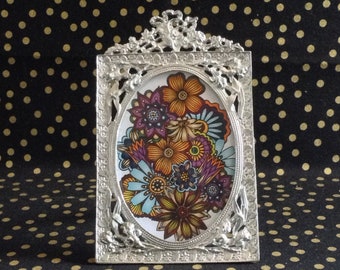Parisian Pewter~Picture~Photo~Frame~Solid Pewter~3.5"x5"~Oval~French~Flower~Iris~Silver~Vintage