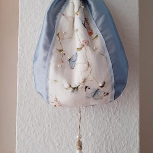 Sac de mariée en soie bleu clair Jane Austen vintage papillon Regency