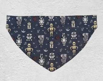 Star Wars Dog Over the Collar Bandana Pet Accessories Pet Gift C3PO Medium