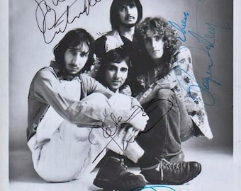 The Who Signed Photo X4 - Keith Moon, Roger Daultrey, Pete Townshend, John Entwhistle W/COA