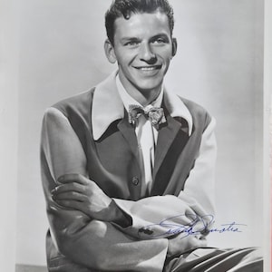 Frank Sinatra Signed BW Photo - W/COA