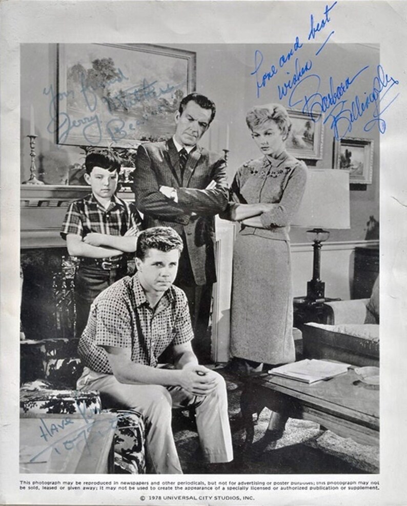 Beaver Cast Leave It to Beaver Cast Signed Photo X3 - B Billingsley, J Mathers, T ...