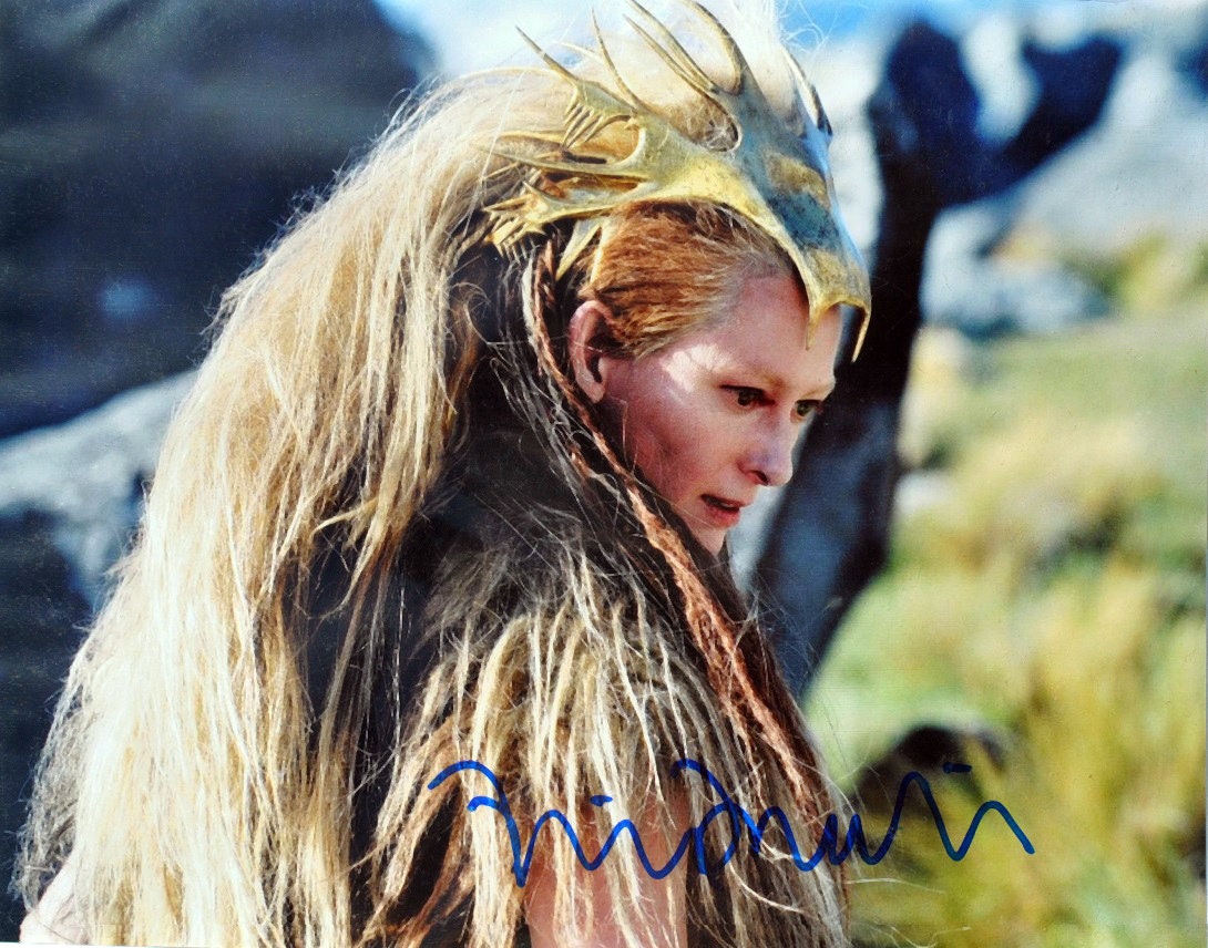 ティルダ・スウィントン直筆サイン入り写真 - ナルニア国物語 - COA