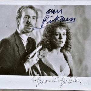 アラン・リックマン＆ボニー・ベデリア直筆サイン入り写真 - ダイ
