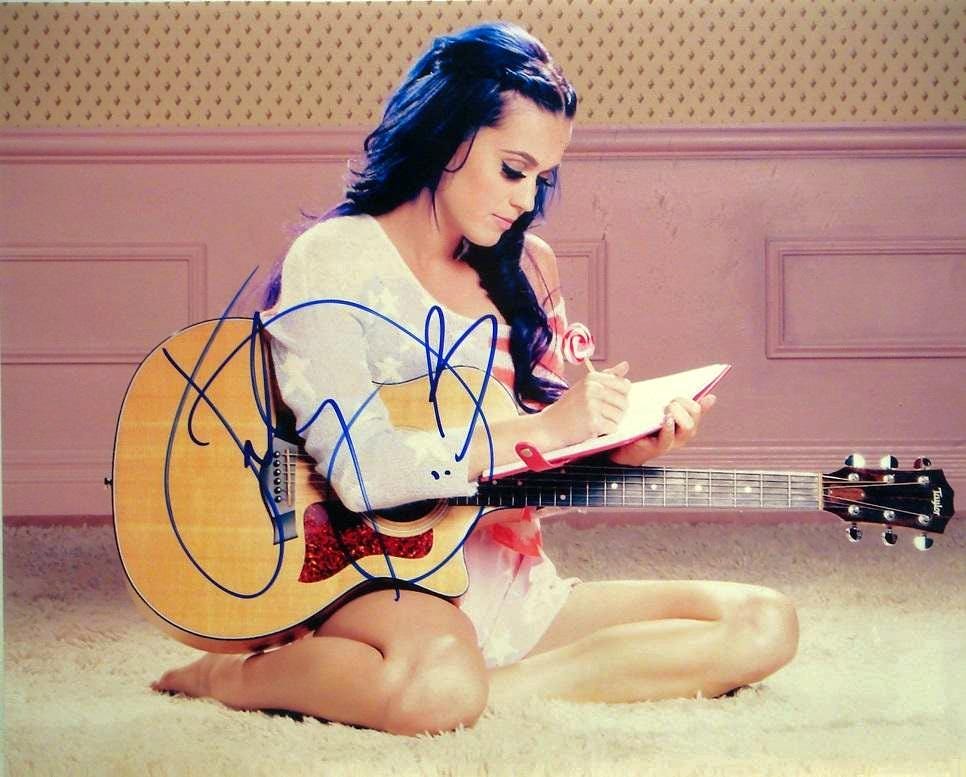 Katy Perry Autograph - Etsy