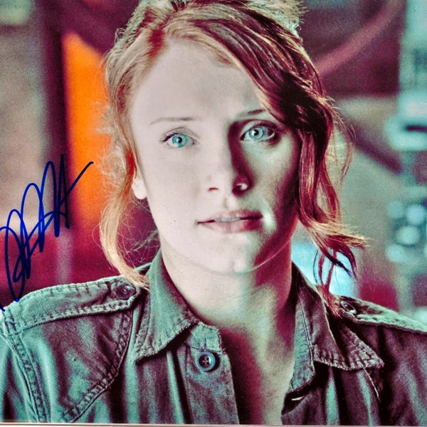 Bryce Dallas Howard - Terminator Salvation Signed Photo - W/COA