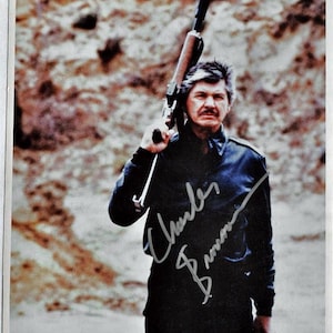 Charles Bronson Signed Photo - Murphy&#39;s Law - The Dirty Dozen - Death Wish W/COA