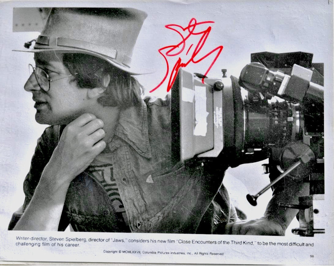 スティーブン・スピルバーグ直筆サイン入り写真 - Close Encounters