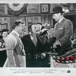 Foto firmada por George Raft - Nob Hill - Bolero - Con faldas y a lo loco - Cada amanecer muero con certificado de autenticidad