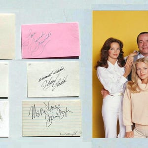 Charlie’s Angels Cast Signed X6 – Farrah Fawcett, Jacklyn Smith + W/COA