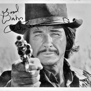 Charles Bronson Signed Photo - Murphy&#39;s Law - The Dirty Dozen - Death Wish W/COA