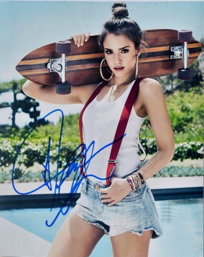 Jessica Alba Signed Photo - Dark Angel, Fantastic Four, Little Fockers - W/COA