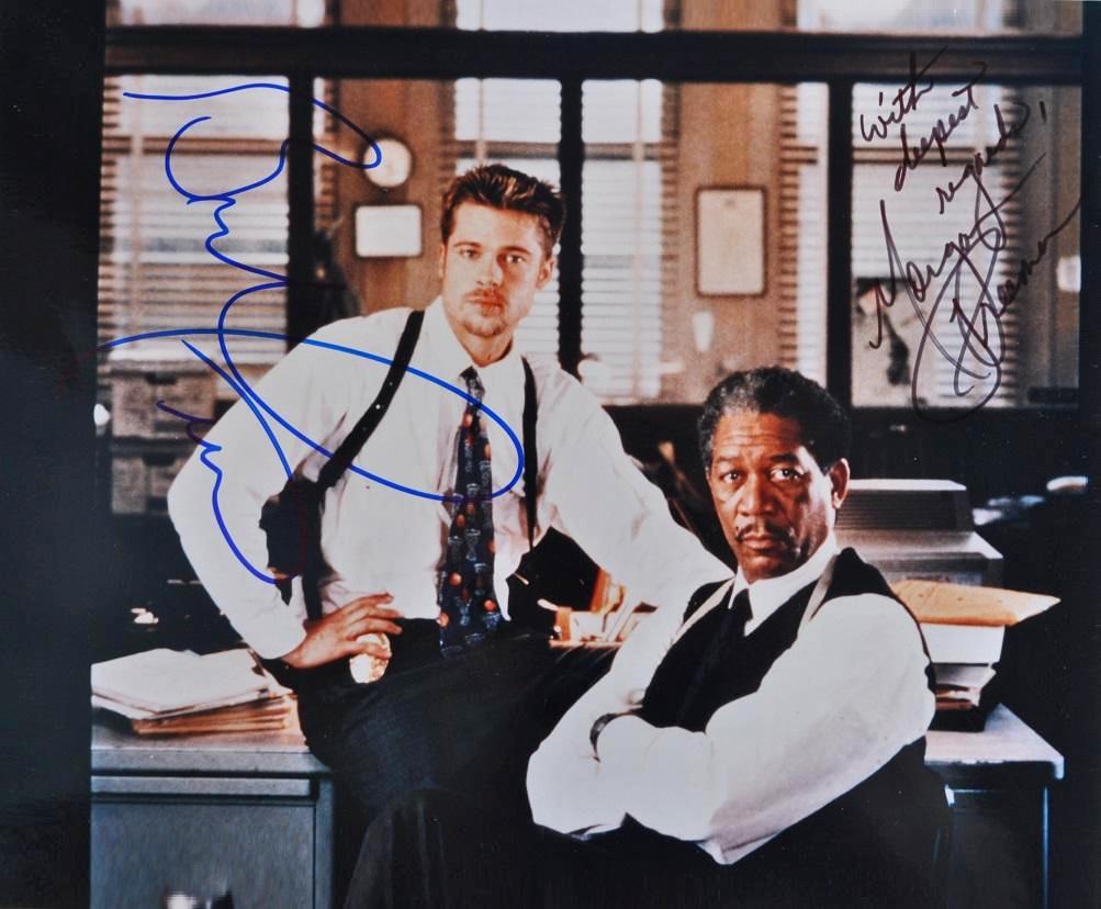 セブンキャストサイン入り写真2枚 – ブラッド・ピット＆モーガン