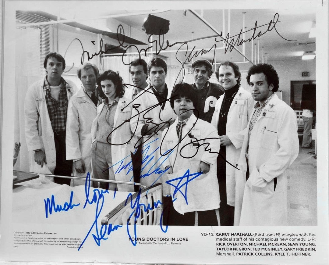 Young Doctors in Love Cast Signed Photo X5 Garry Marshall, Michael