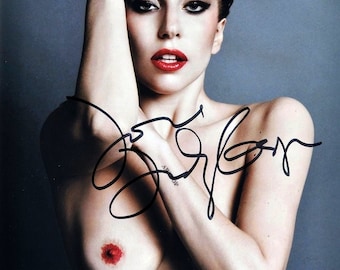 Gesigneerde Lady Gaga-foto - W/COA