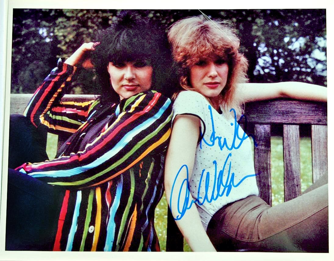 Anne Wilson & Nancy Wilson Signed Photo Heart W/COA - Etsy