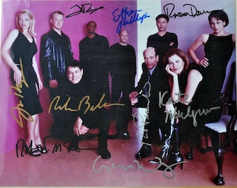 Star Trek Voyager Cast Signed Photo X9 – Kate Mulgrew, Robert Beltran, Tim Russ + W/COA