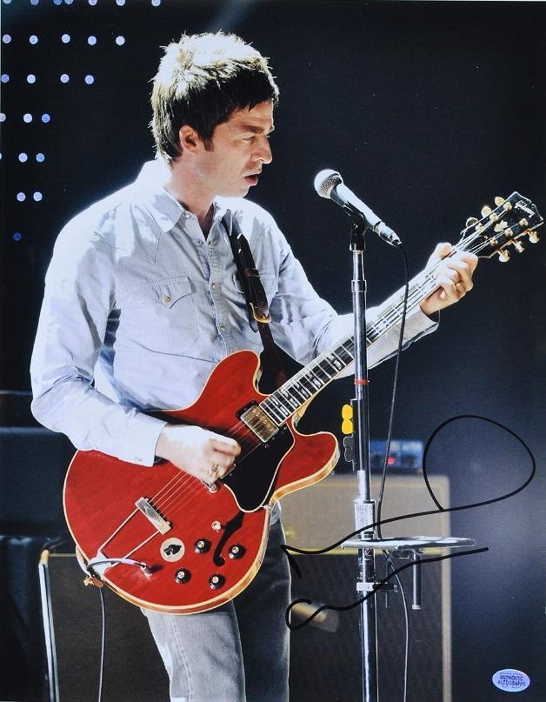 ノエル・ギャラガー直筆サイン入り写真 - オアシス - 11インチ×14