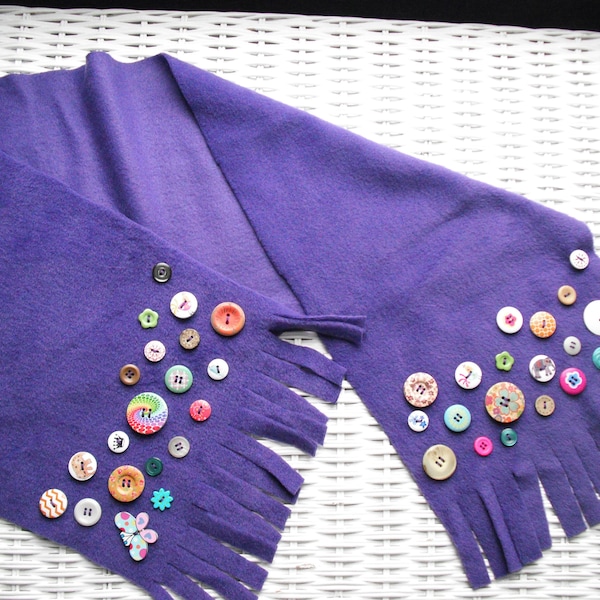 polar fleece scarf with buttons