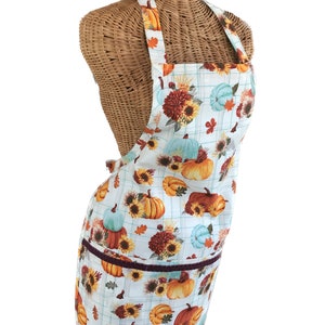 Thanksgiving Apron with three section pocket