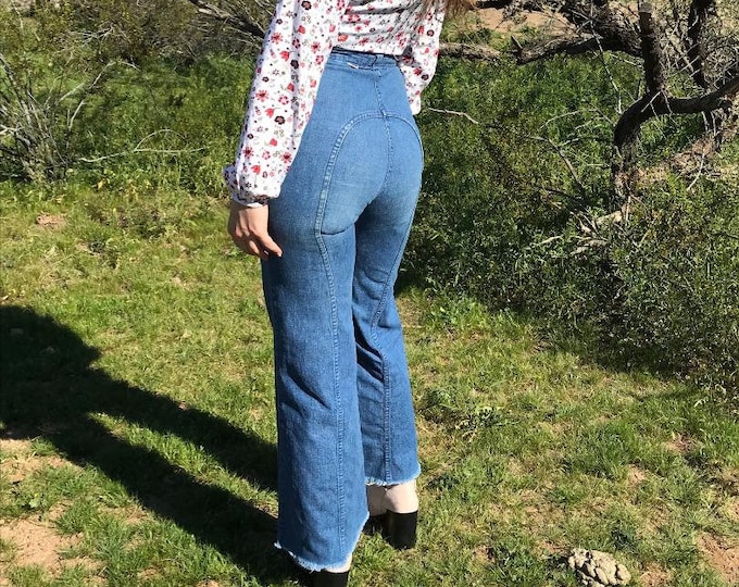 70s Dittos Saddleback Blue Jeans / Vintage Denim Dittos Frayed Bell