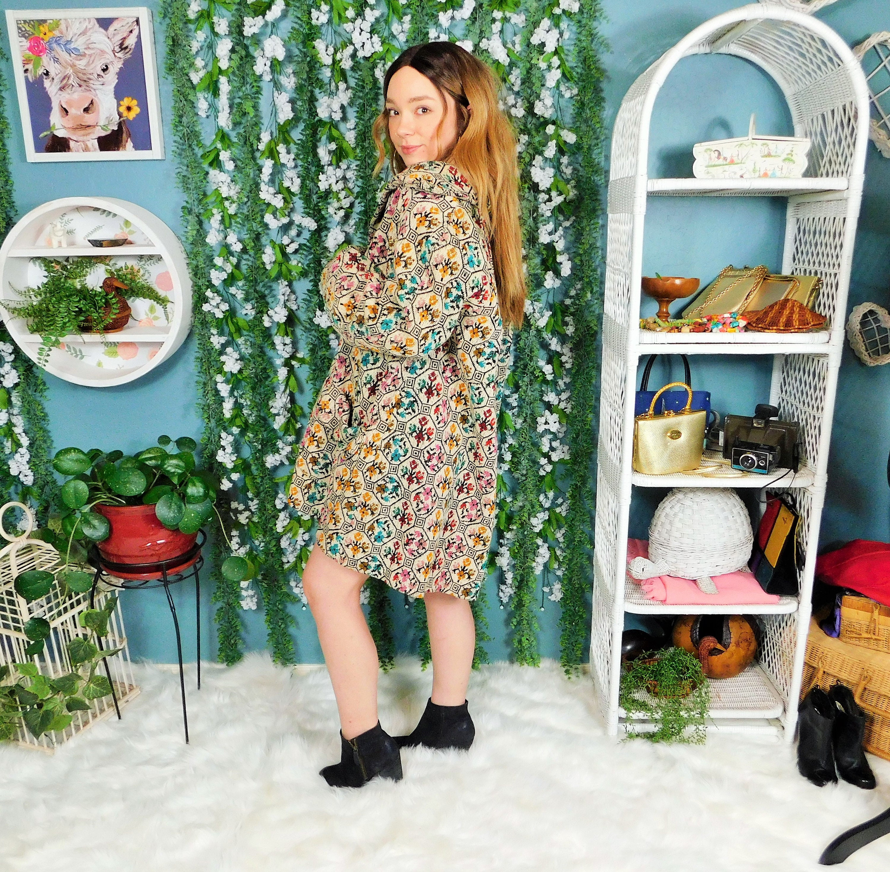 Vintage Tapestry Coat / 50s 60s Swing Coat .. Carpet Coat