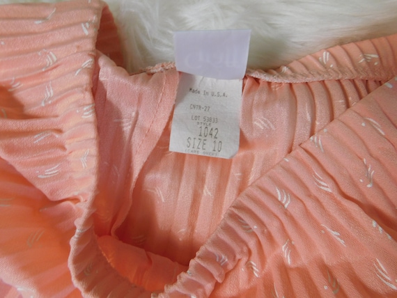 70's Graff Petite Mid Length Skirt / Vintage Plea… - image 4
