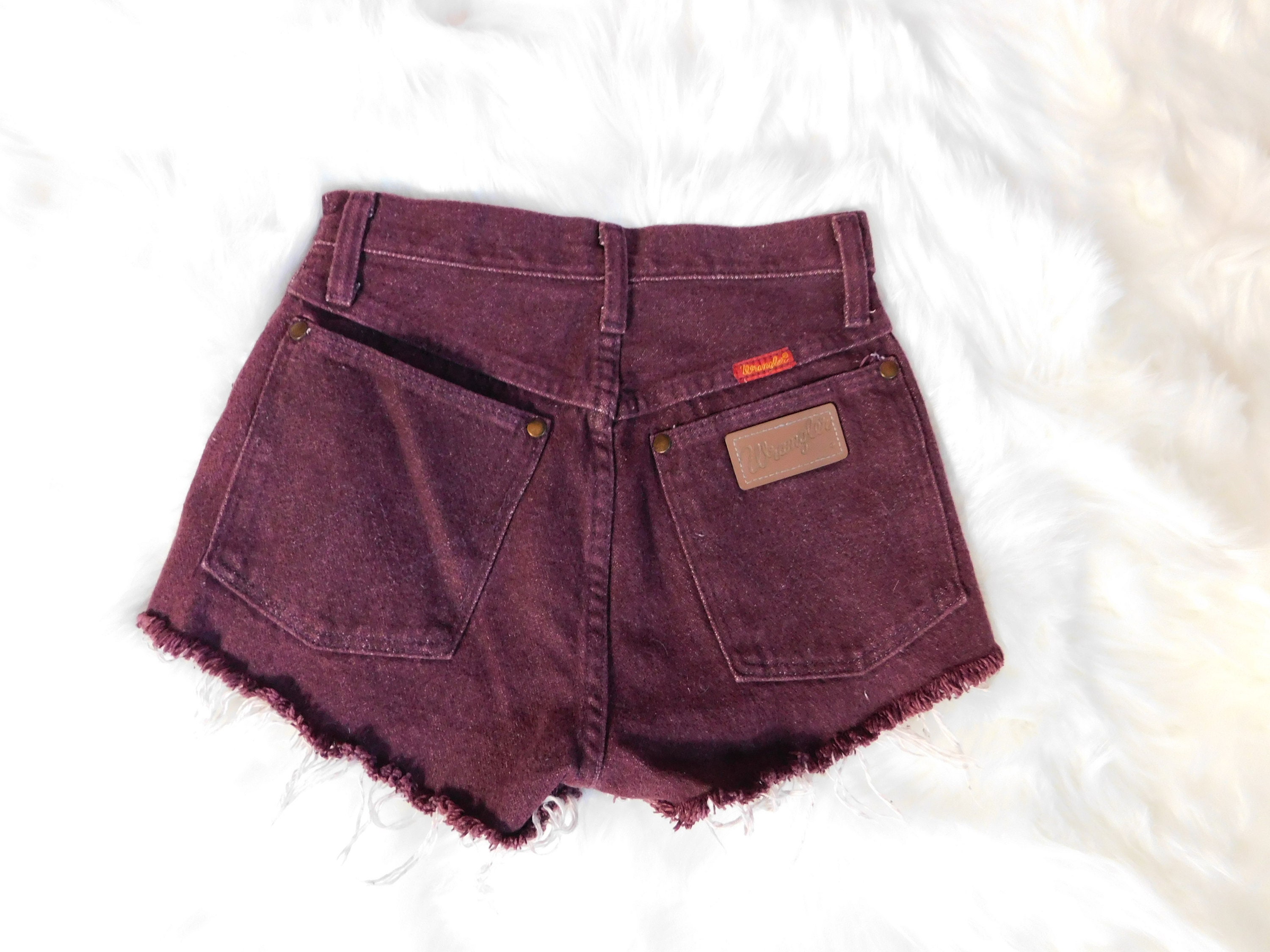 maroon cut off shorts