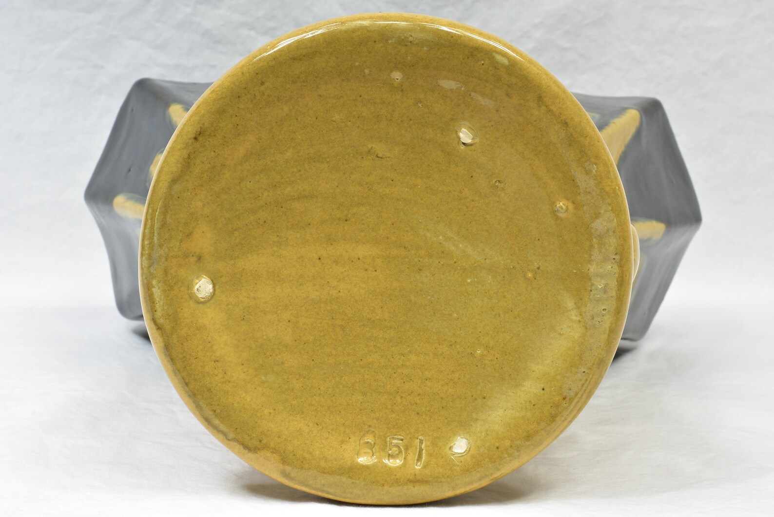 Zanesville Stoneware Pottery 191020 Black Gold Ebonello Fan Etsy