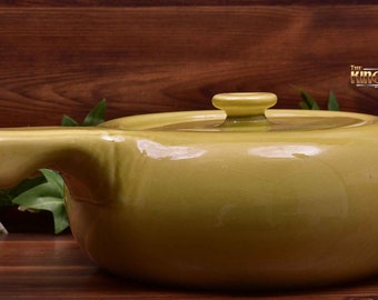 Russell Wright 1930s American Modern Chartreuse Covered Casserole