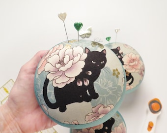 Pincushion, Black Cat, Small Size -- Sewing Gift -- Sewing Room Tool