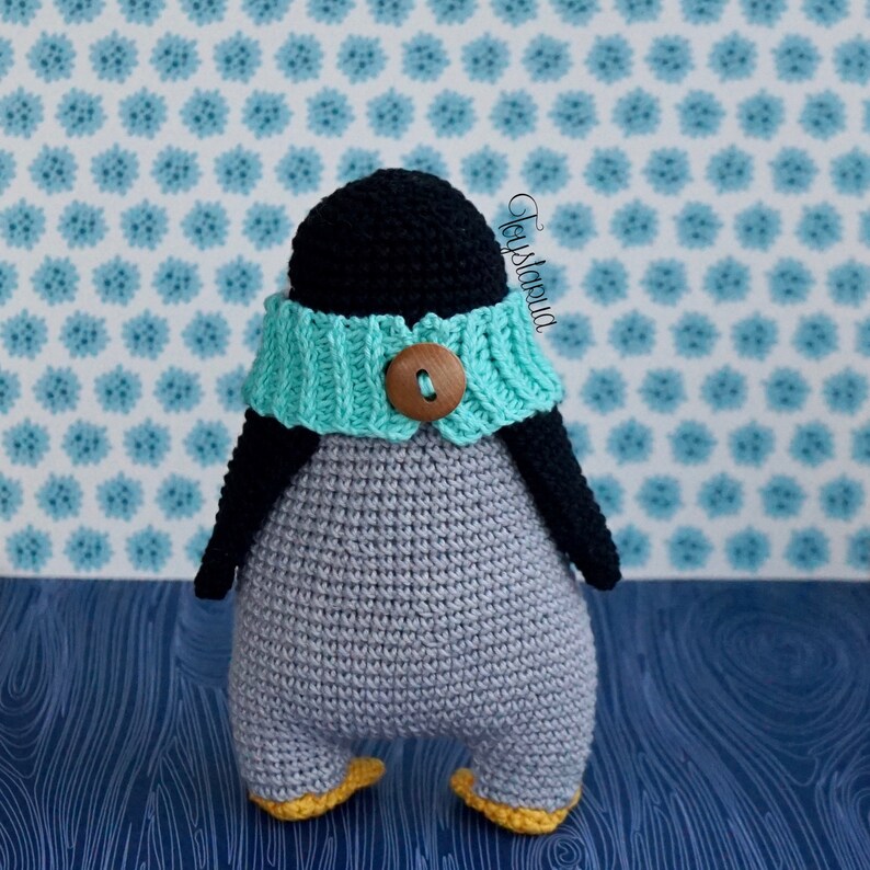 Amigurumi Penguin Crochet pattern and tutorial English and Spanish Penguin FrostPing\u00fcino Hielito Pattern
