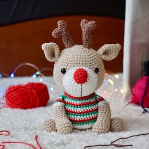 Pattern: &quot;Rudolph&quot; Reindeer/Reno &quot;Rudolph&quot; - Amigurumi Reindeer Crochet pattern and tutorial English and Spanish