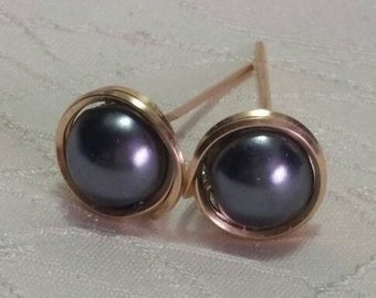 Black Pearl Gold Earrings