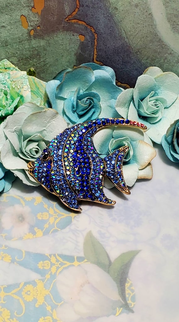 Blue Angel Fish Brooch Pin, Beautiful Rhinestone … - image 3