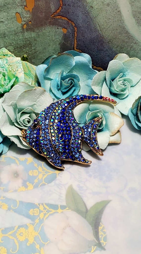 Blue Angel Fish Brooch Pin, Beautiful Rhinestone … - image 4