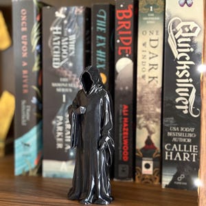 Cloaked Grim Reaper Figurine